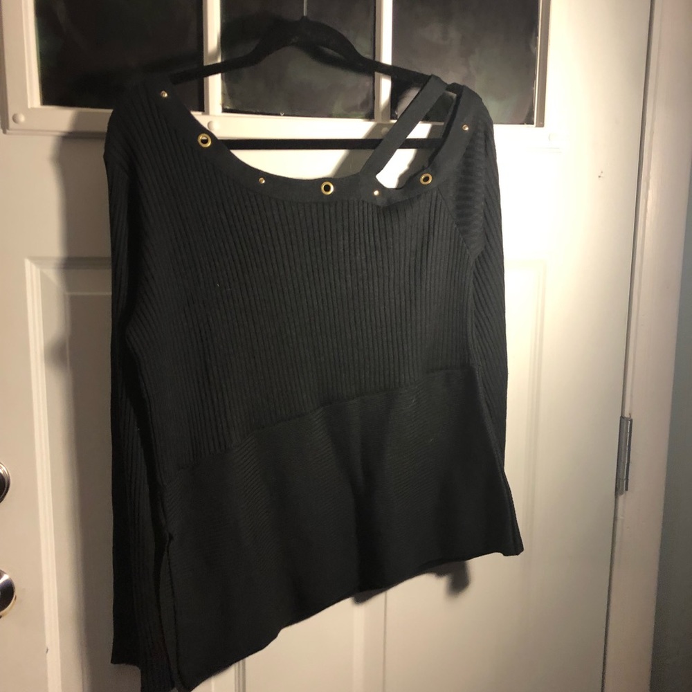 BNWOT Venus Asymmetrical sweater black w gold accents XL Top Shirt